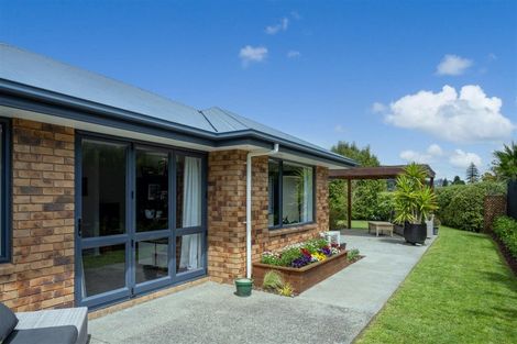 Photo of property in 8 Ngawhatu Road, Stoke, Nelson, 7011