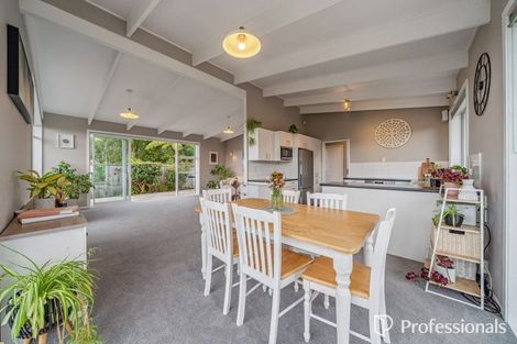 Photo of property in 6 Viscount Grove, Kelson, Lower Hutt, 5010
