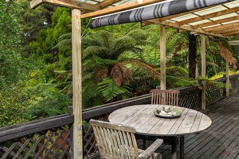 Photo of property in 332 Huia Road, Titirangi, Auckland, 0604