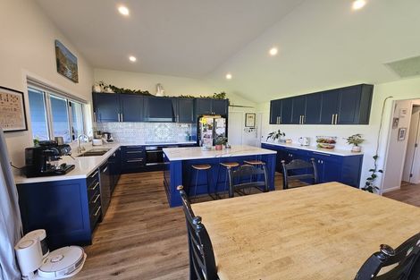 Photo of property in 33 Oriwa Lane, Levin, 5571