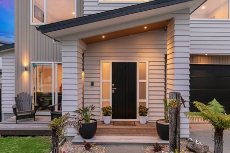 Photo of property in 26 Cassidy Drive, Orewa, 0931