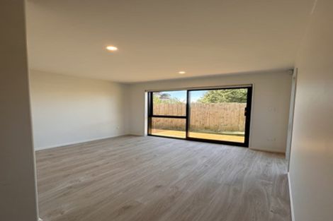 Photo of property in 2/205 Sunnynook Road, Wairau Valley, Auckland, 0627