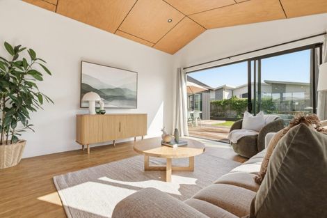 Photo of property in 5 Kahotea Place, Papamoa Beach, Papamoa, 3118