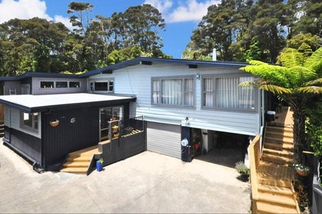 Photo of property in 14 Konini Road, Titirangi, Auckland, 0604
