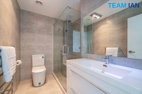 Photo of property in 73a Granville Drive, Massey, Auckland, 0614