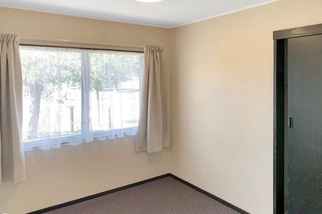 Photo of property in 2 Ramsey Crescent, Flaxmere, Hastings, 4120