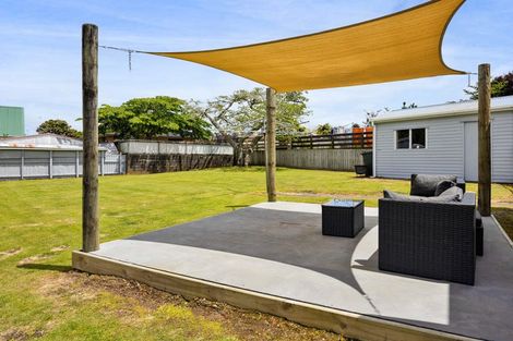 Photo of property in 45 Oberon Street, Stratford, 4332