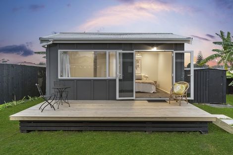 Photo of property in 2/18 Gray Avenue, Mangere East, Auckland, 2024