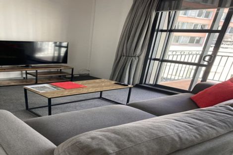 Photo of property in Atrium Towers, 6a/154 The Terrace, Wellington Central, Wellington, 6011