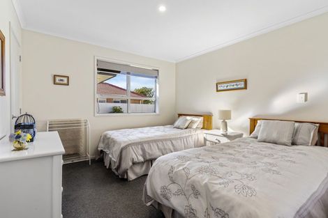 Photo of property in 5 Montego Drive, Papamoa Beach, Papamoa, 3118