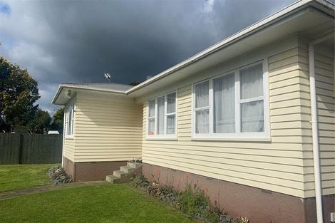 Photo of property in 76 Rosehill Drive, Rosehill, Papakura, 2113