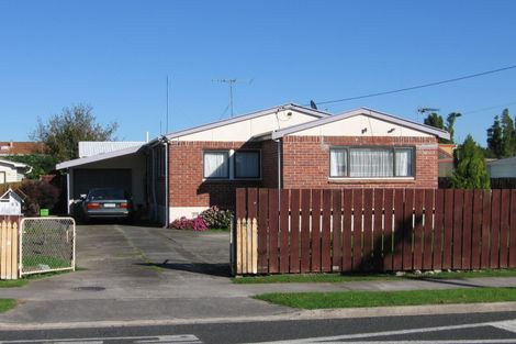 Photo of property in 1/62 Cambridge Terrace, Papatoetoe, Auckland, 2025
