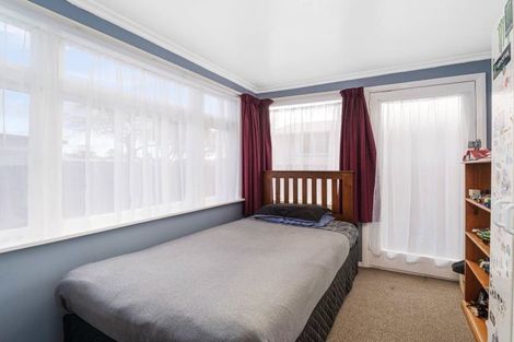 Photo of property in 13 Matai Street, Levin, 5510