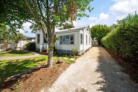 Photo of property in 17 Miranda Street, Stratford, 4332