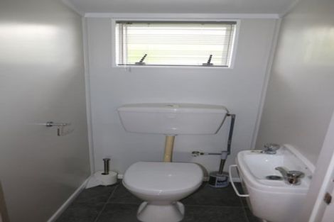 Photo of property in 69 Maplesden Drive, Clendon Park, Auckland, 2103