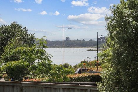 Photo of property in 25 Crispe Road, Clarks Beach, 2122