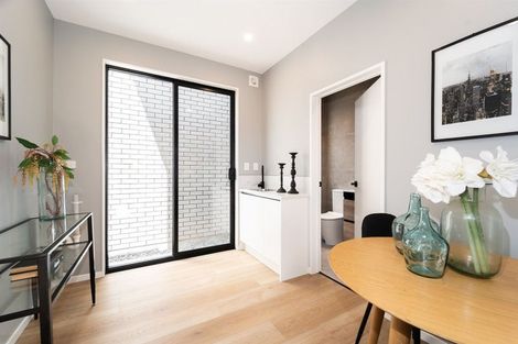 Photo of property in 15 Landing Path Drive, Hobsonville, Auckland, 0616