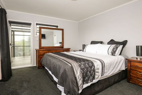 Photo of property in 39 Redwood Drive, Massey, Auckland, 0614