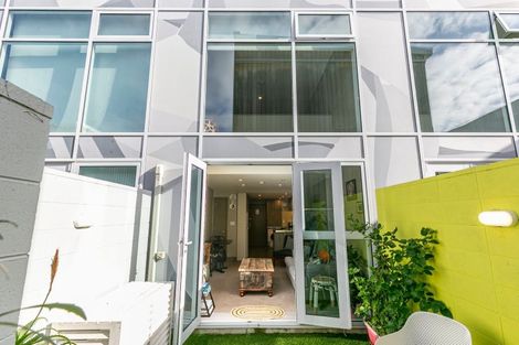Photo of property in Canvas Apartments, 307u3 Willis Street, Te Aro, Wellington, 6011
