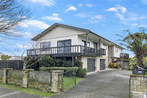 Photo of property in 17 Fuller Grove, Woburn, Lower Hutt, 5010