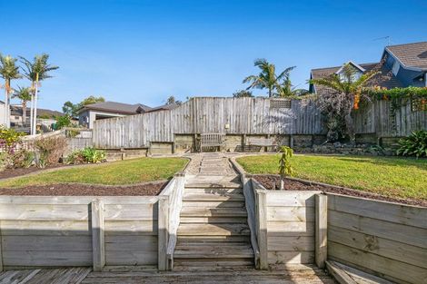 Photo of property in 18 Roseville Road, Gulf Harbour, Whangaparaoa, 0930