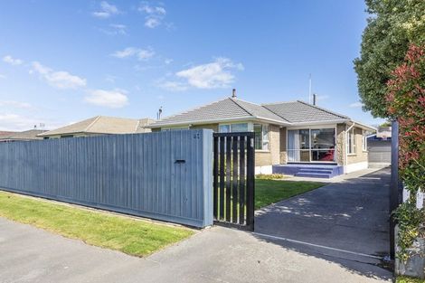 Photo of property in 87 Blankney Street, Hornby, Christchurch, 8042