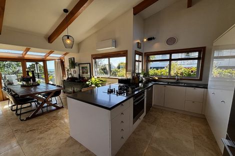 Photo of property in 163 Vivian Street, New Plymouth, 4310