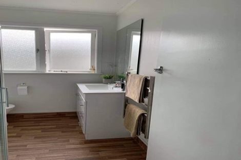 Photo of property in 11a Cochrane Street, Fairy Springs, Rotorua, 3015