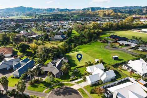 Photo of property in 17 Charteris Rise, Riverdale, Gisborne, 4010