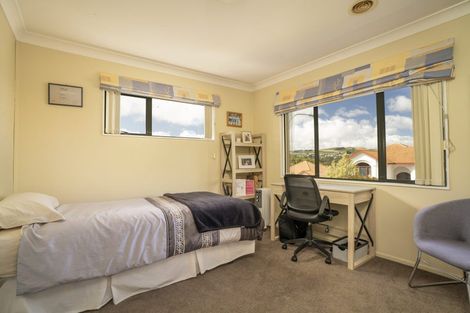 Photo of property in 4 Claverton Grove, Churton Park, Wellington, 6037