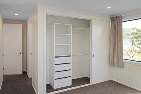 Photo of property in 1/1105 Fergusson Drive, Clouston Park, Upper Hutt, 5018