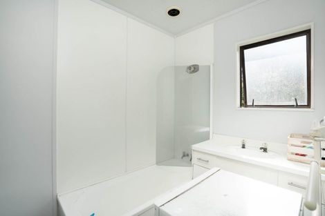 Photo of property in 99 Arthur Crescent, Hilltop, Taupo, 3330