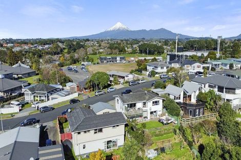Photo of property in 29 Maratahu Street, Westown, New Plymouth, 4310