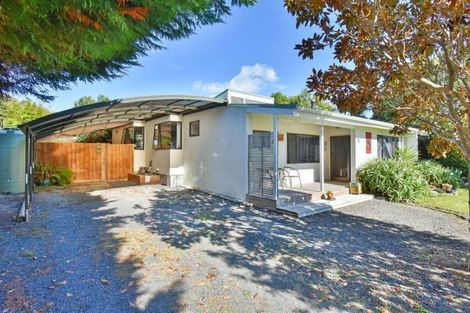 Photo of property in 52 Taihiki Road, Clarks Beach, 2122