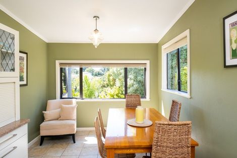 Photo of property in 61 Napier Terrace, Hospital Hill, Napier, 4110