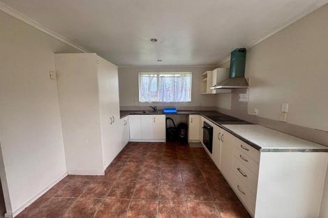Photo of property in 3 Marblewood Grove, Pukekohe, 2120