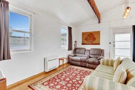 Photo of property in 169 Seabury Avenue, Foxton Beach, Foxton, 4815