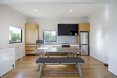 Photo of property in 9a Barton Avenue, Marewa, Napier, 4110