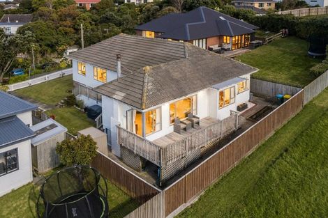 Photo of property in 62 Tireti Road, Titahi Bay, Porirua, 5022