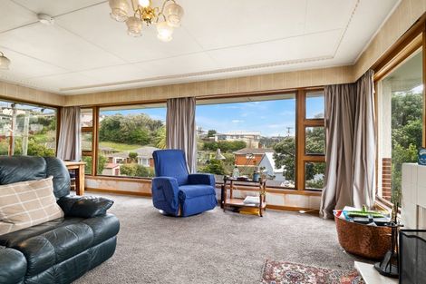 Photo of property in 15 Middleton Road, Kew, Dunedin, 9012