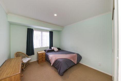 Photo of property in 146 Pacific Drive, Fitzherbert, Palmerston North, 4410