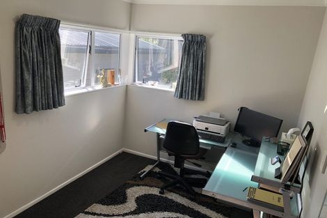 Photo of property in 2 Larcy Road, Lynmore, Rotorua, 3010