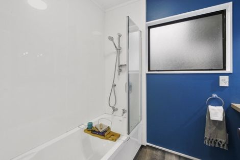 Photo of property in 48 Kiwi Road, Raumati Beach, Paraparaumu, 5032