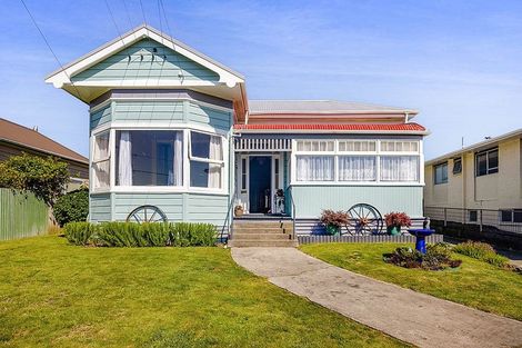 Photo of property in 3 Victoria Street, Hawera, 4610