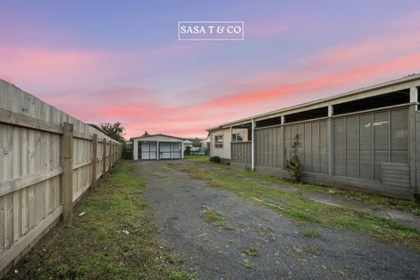 Photo of property in 32 Idlewild Avenue, Mangere, Auckland, 2022