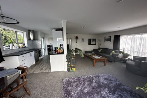 Photo of property in 59 Karen Crescent, Dinsdale, Hamilton, 3204