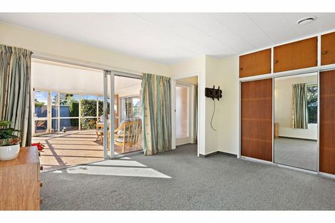 Photo of property in 12a Gamblins Road, Saint Martins, Christchurch, 8022