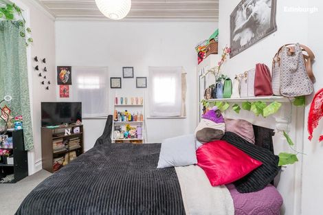 Photo of property in 1 Haddon Place, Dunedin Central, Dunedin, 9016