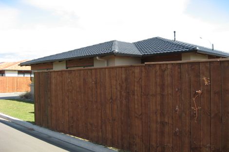 Photo of property in 4 Manhattan Court, Paraparaumu Beach, Paraparaumu, 5032