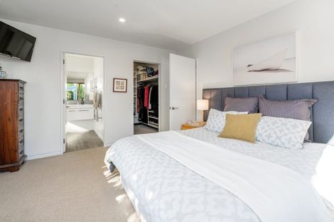 Photo of property in 16 Chilton Drive, Mairehau, Christchurch, 8052